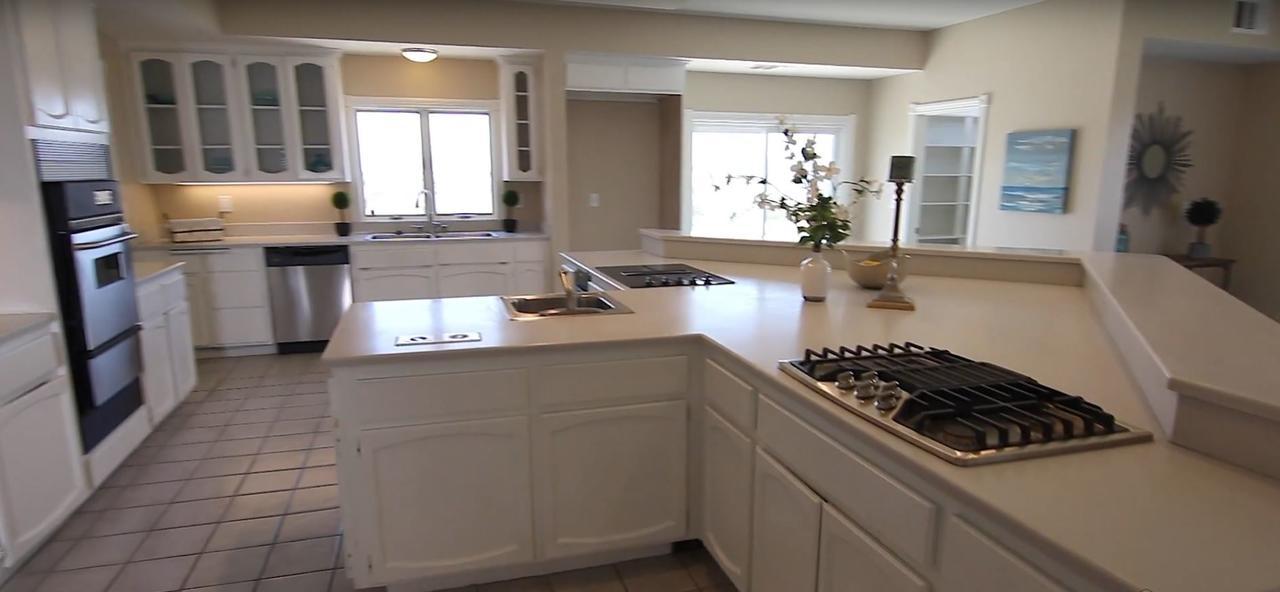 Mansion On The Hill Let 4 Rooms, 5Th Cost Extra Sage Bagian luar foto